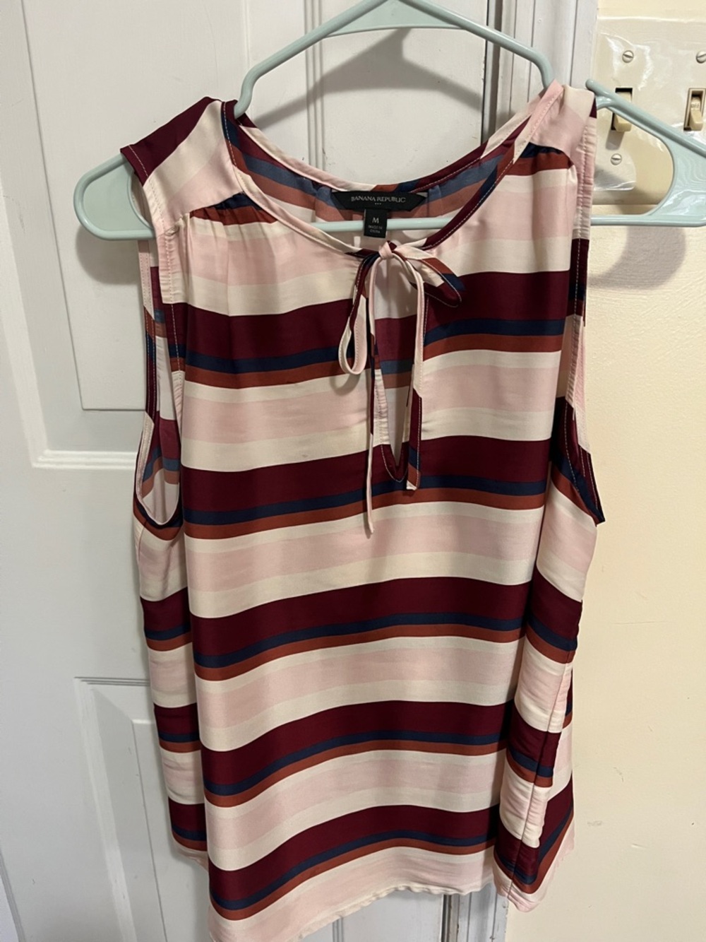 Banana Republic Pink & Burgundy Striped Tie-Neck Sleeveless Blouse